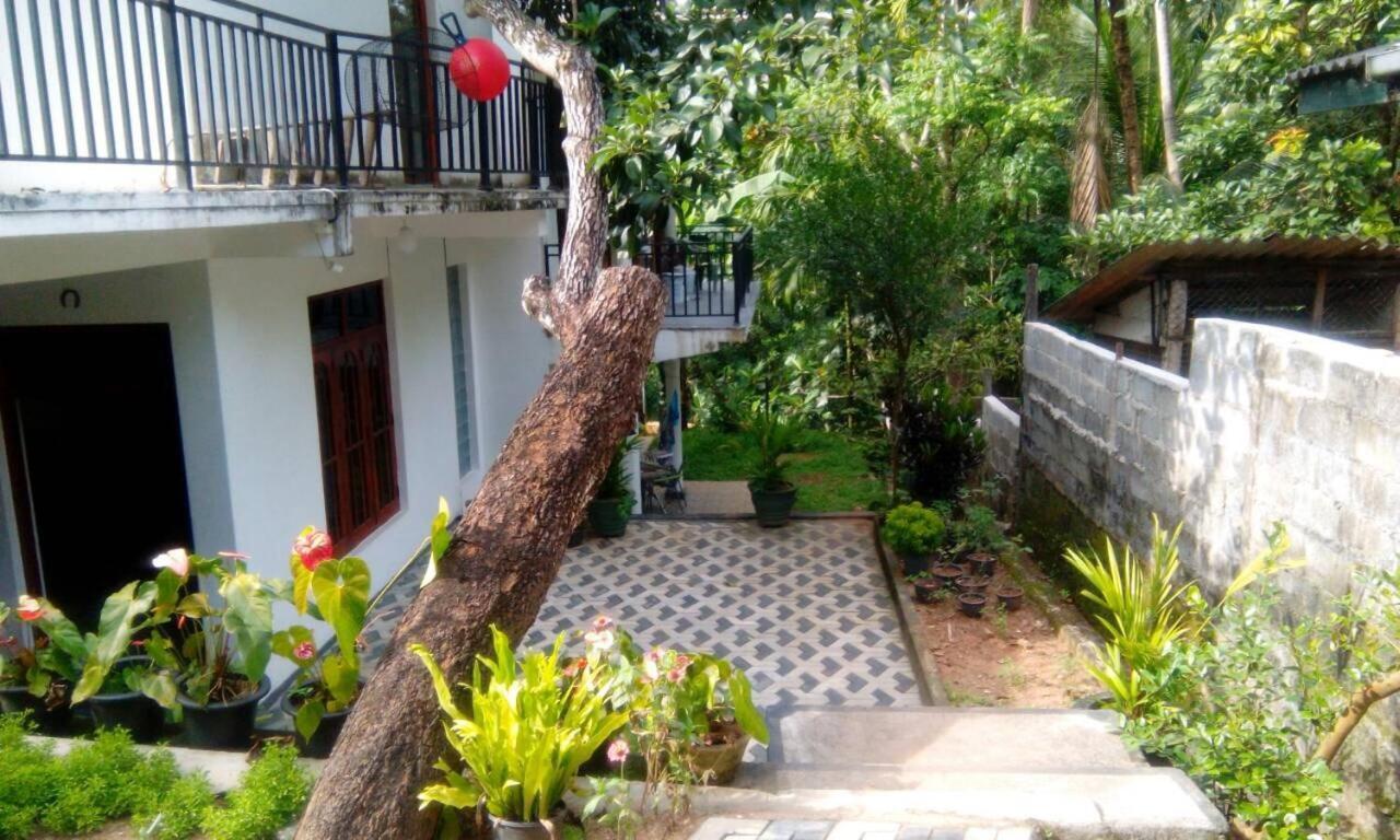 Miracle Villa แคนดี้ ภายนอก รูปภาพ